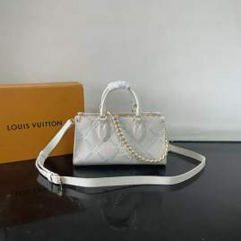 Picture of Louis Vuitton Handbags _SKUfw240693728fw